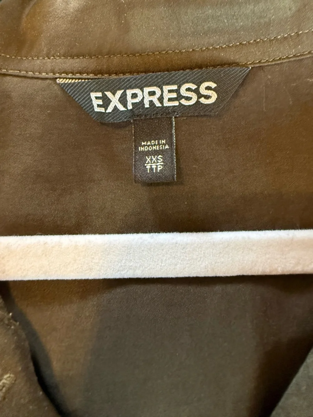 Express Top - Picture 3 of 3